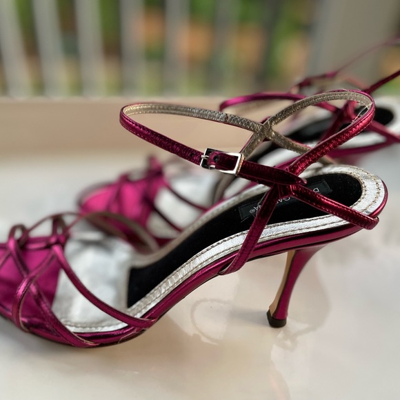 Dolce and Gabbana, metallic, fuchsia, leather high heels - Picture 3 of 7